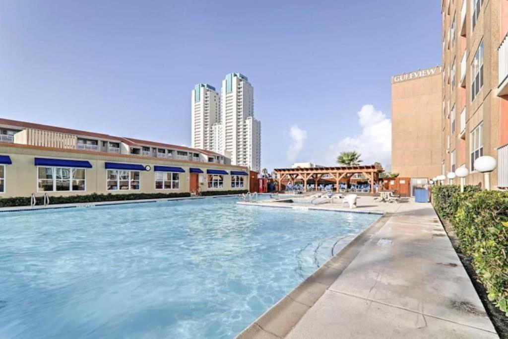 1 Bedroom Studio Near Beach W Pool & Amenities サウス・パドリー・アイランド エクステリア 写真